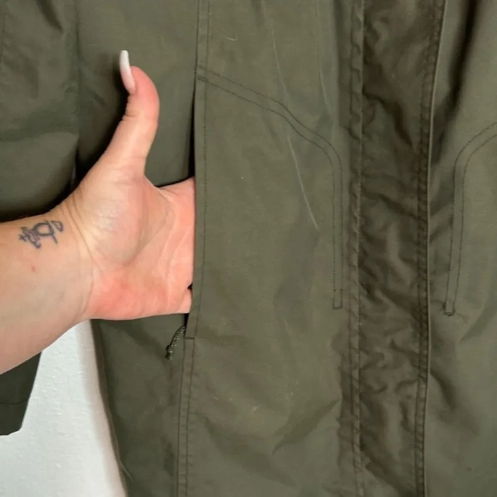 Eddie Bauer Women's Girl On The Go Insulated Trench Coat Small Waterproof Green